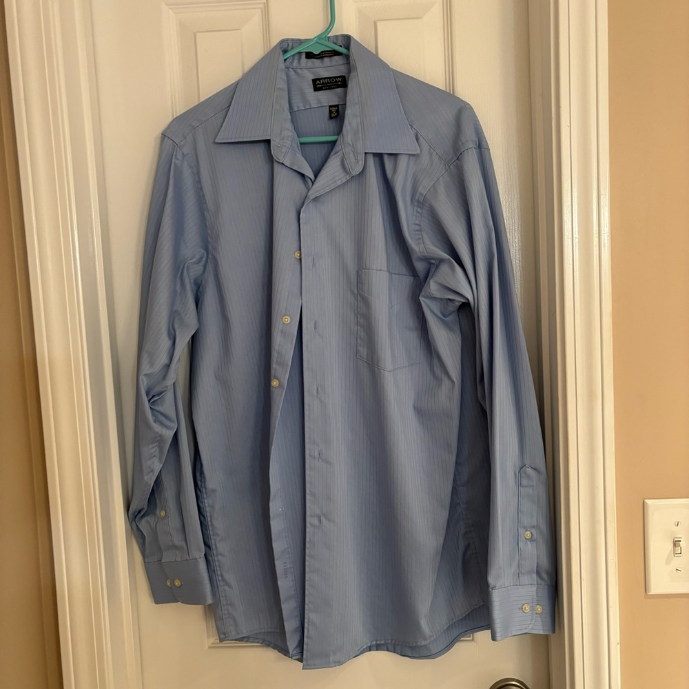 Arrow Blue Button Down | Large